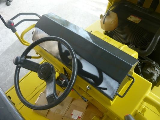 รถบดสั่นสะเทือน 6.5 ตัน Sakai SW651 พร้อมใช้งาน ราคาย่อมเยาว์ ระบสมบูรณ์