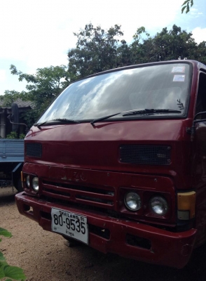 ISUZU KS