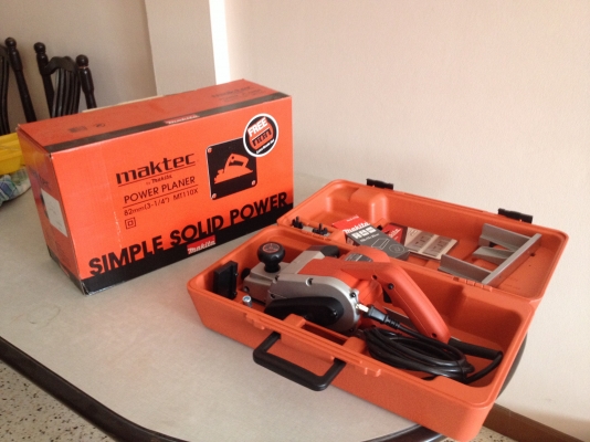 ขาย กบไฟฟ้า 3 นิ้ว ของmaktec mt110 ของใหม่และแท้100\%