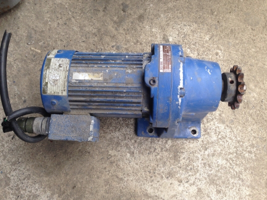 ขายมอเตอร์เกียร์ cycro drive Sumitomo 1/2 HP. 380 V อัตราทด 1:35 สภาพสวย วิ่งนิ่ม พร้อมใช้งาน