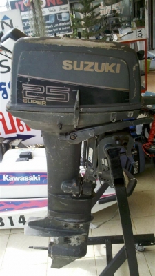 เครื่องเรือ ซูซูกิ 25แรงม้า 2จังหวะ หางยาว23นิ้ว สตาร์ทไฟ้า