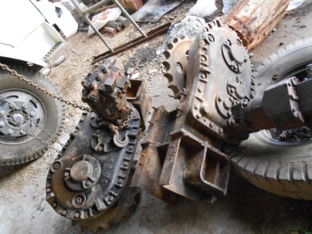 ตัวเดิน 12 มิตซู และ 200 มิตซู ราคา 130000 บาท/คู่ โทร 0850853022