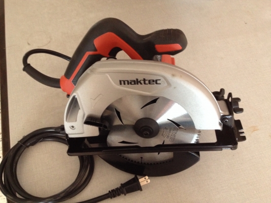 ขายเลื่อยวงเดือนรุ่นใหม่ ของmaktec mt852 ของใหม่และแท้100\% ขายเลื่อยวงเดือนรุ่นใหม่ ของmaktec mt852 ของใหม่และแท้100\%