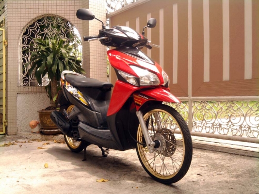 ขออนุญาติขาย Honda Click Combi Brake มือเดียว