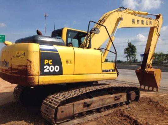 ขายรถแบคโฮ KOMATSU PC200-8 รถปี2009 ทำงาน 5พันกว่าชั่วโมง มีกล้องหลัง สภาพสวย นำเข้าจากญี่ปุ่น มีVDOครับ ขายรถแบคโฮ KOMATSU PC200-8 รถปี2009 ทำงาน 5พันกว่าชั่วโมง มีกล้องหลัง สภาพสวย นำเข้าจากญี่ปุ่น มีVDOครับ