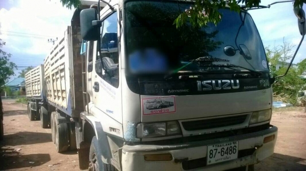 ขายดาวน์ถูกๆ270ดัมพ์แม่ลูก รถสวยพร้อมใช้ เอกสารพร้อมโอน คืนดาวน์450000เหลือ38งวด งวดละ40000