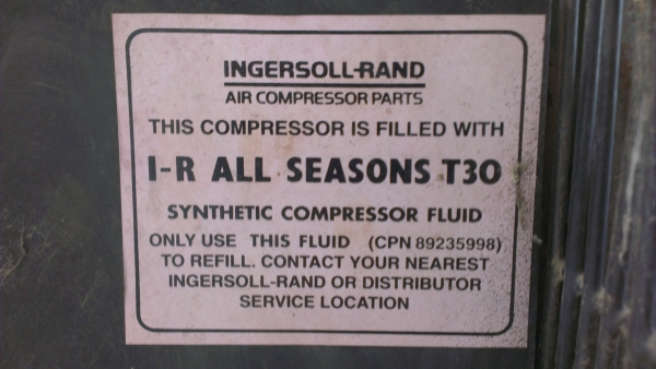 Sell> " New Item " ขายหัวปั้มลม Ingersoll Rand 15t2, 20 bar, 1000 PSI  พร้อมมอเตอร์ 3 เฟส 20 แรง ไฟ 380V. นครปฐมครับ