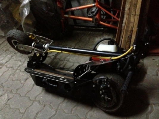 สกู๊ตเตอร์ ขี่สนุก ไม่มีเวลาเล่น หรือมีไรมาแลก ว่ามาได้