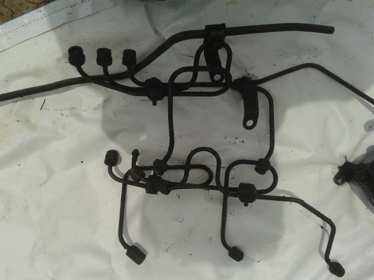 ขายอะไหล่นิสสันPe6ครับ