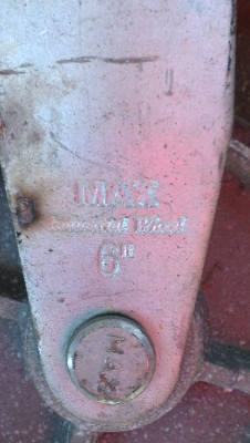 Sell> ขายล้อลากอุตสาหกรรม ขนาด 6" นิ้ว มี 16 ชุด ใน 1 ชุด จะมี 4 ล้อครับ 2 ล้อเป็น 2 ล้อตาย ครับ