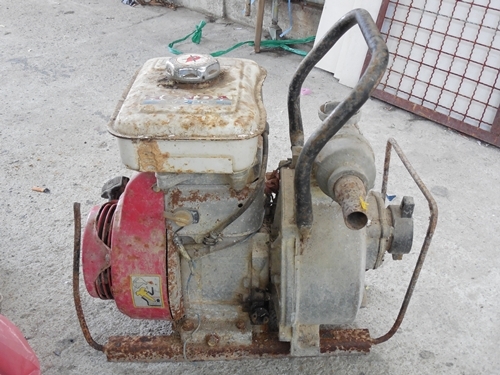 ขายเครื่องสูบน้ำ HONDA 3.7 แรง ราคา 2200 บาท