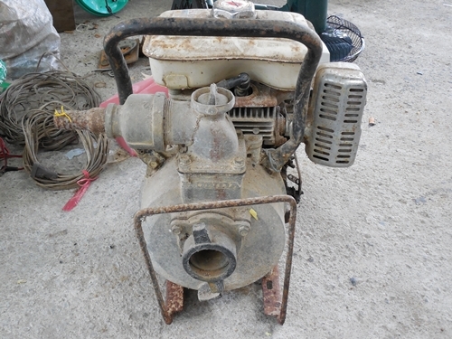 ขายเครื่องสูบน้ำ HONDA 3.7 แรง ราคา 2200 บาท