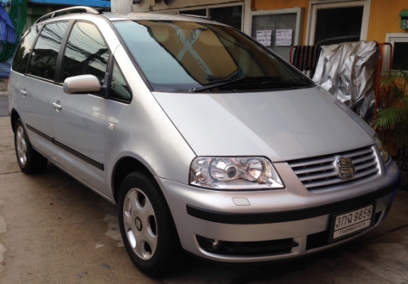SEAT ALHAMBRA ปี2002 รถบ้านสภาพดีครับ