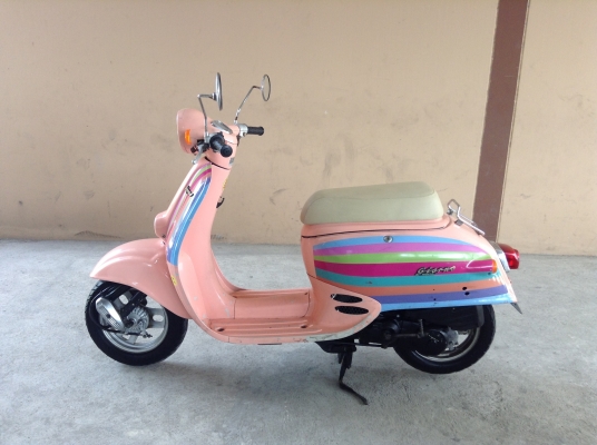 ขาย!!! ฮอนด้าจีออโน่ 50cc สต๊าทมือและเท้า มีกล่องใหญ่เก็บของใต้เบาะคับ รถเครื่องดีคับ ขับขี่ดี