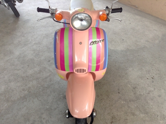 ขาย!!! ฮอนด้าจีออโน่ 50cc สต๊าทมือและเท้า มีกล่องใหญ่เก็บของใต้เบาะคับ รถเครื่องดีคับ ขับขี่ดี