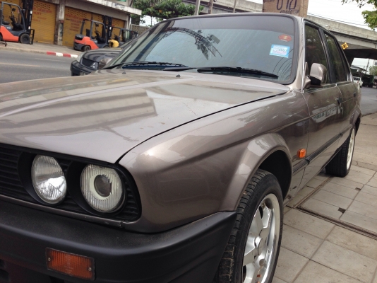 ขาย BMW E30 ปี88 เครื่องsr ครับ ขาย BMW E30 ปี88 เครื่องsr ครับ