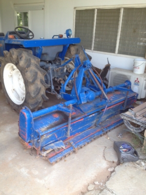 ขายรถไถพร้อมหางโรตารี่ iseki. 30 hp. เราขายตามสภาพ 160,000.-  สนใจ ติดต่อได้  Tel: 0812661063 ID Line:Tigeracid@hotmail.com