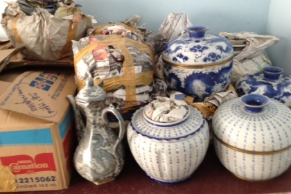 ชุดลายคราม เก่าเก็บเก่าเก็บครับสภาพสวยๆครับสนใจโทรสอบถามได้ครับ ชุดลายคราม เก่าเก็บเก่าเก็บครับสภาพสวยๆครับสนใจโทรสอบถามได้ครับ