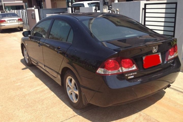 ขาย HONDA CIVIC AUTO 2009 สภาพดีมาก พวงมาลัยมัลติ เครื่อง 1.8 ขายราคา 155,000.- ขาย HONDA CIVIC AUTO 2009 สภาพดีมาก พวงมาลัยมัลติ เครื่อง 1.8 ขายราคา 155,000.-