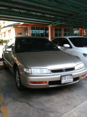 96 ฮอนด้าแอคคอร์ด 2.2 Vtec ออโต้ ไฟท้าย 2 ก้อน ติดแก๊สหัวฉีด มือเดียวออกห้าง สภาพสวยมาก