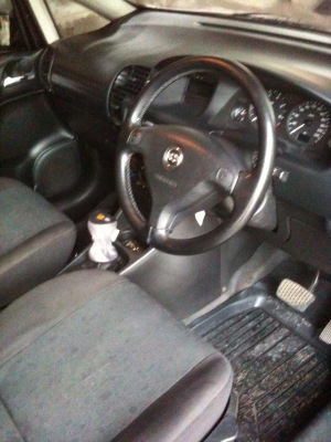 เชพโรเล็ตซาฟิร่า 2.2 CD ไมล์เก้าหมื่นแท้ มือ 1 เช็คศูนย์ตลอด สภาพใช้รักษา สวยมาก เครื่องช่วงล่างเยี่ยม