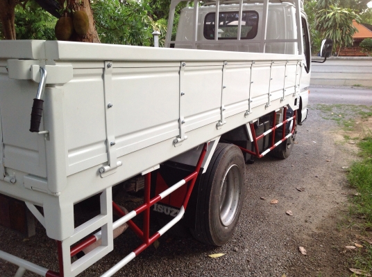 ขาย 6 ล้อ เล็ก NKR-120 ไม่ติดเวลา ปี 54 สวย ๆ ครับ ขาย 6 ล้อ เล็ก NKR-120 ไม่ติดเวลา ปี 54 สวย ๆ ครับ