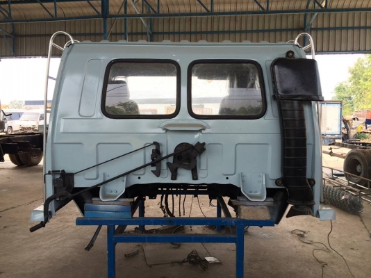 แสงฟ้าเต้นรถ/// จำหน่ายหัวเก๋ง อีซุซุ ร็อกกี้175 สภาพสวย ทำสีใหม่ หัวเดิมบาง