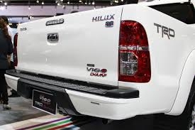 ขายครอบกันชนท้าย VIGO TRD 1 เเท้ งานดิบ ABS