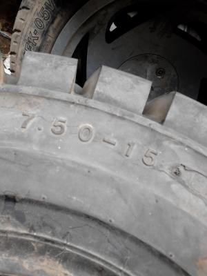 7.50-15 ยางโฟล์คลิฟท์ WOOSUNG ยางใหม่ไม่เคยใช้งาน ติดต่อ 081-427-3941 7.50-15 ยางโฟล์คลิฟท์ WOOSUNG ยางใหม่ไม่เคยใช้งาน ติดต่อ 081-427-3941