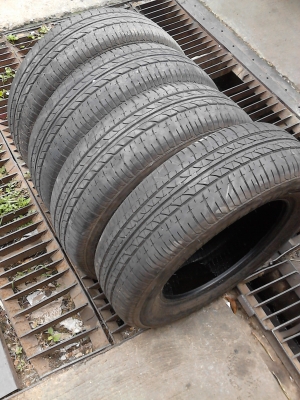 185/65R15  BRIDGESTONE  B250  ชุด 4 เส้น TEL.081-427-3941