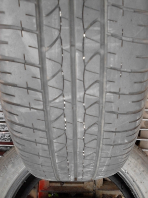 185/65R15  BRIDGESTONE  B250  ชุด 4 เส้น TEL.081-427-3941