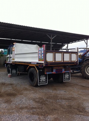 ขายหกล้อดั้มใหญ่ fuso พร้อมใช้ทะเบียนพร้อม