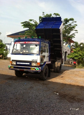 ขายหกล้อดั้มใหญ่ fuso พร้อมใช้ทะเบียนพร้อม