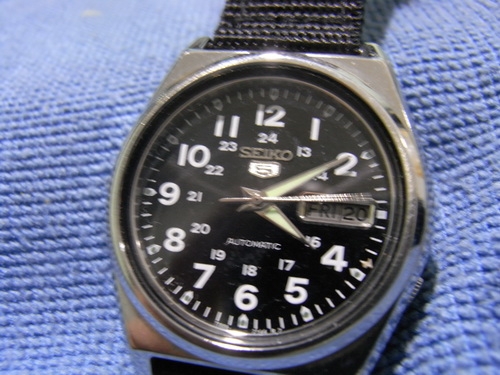 19พ.ค.((น้าเล็ก)) นำเสนอนาฬิกาข้อมือ