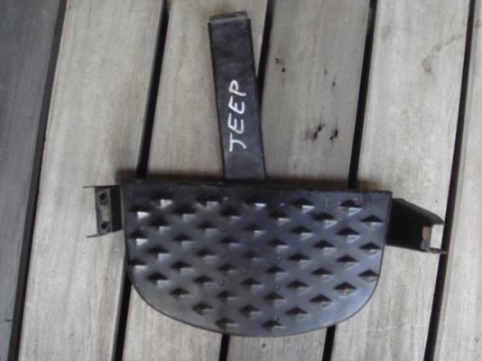 ขายบันไดข้าง jeep willy มีข้างเดียวสภาพสวยไร้สนิมครับ เก่าญี่ปุ่น ขายบันไดข้าง jeep willy มีข้างเดียวสภาพสวยไร้สนิมครับ เก่าญี่ปุ่น