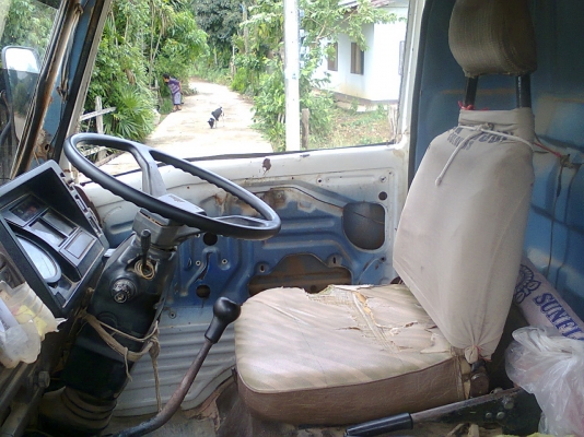 ขาย หกล้อดั้ม ฮีโน่ FC180 แรงม้า