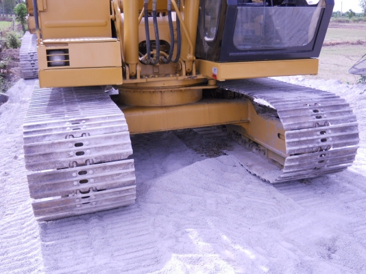 CATERPILLAR E110 CATERPILLAR E110