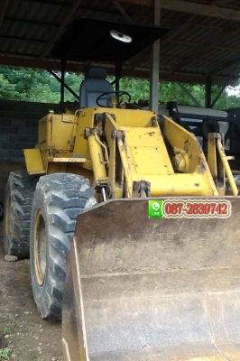 ขายรถตักล้อยาง CAT 930 ไม่มีเอกสาร สภาพสมบูรณ์