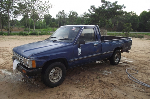 ลดราคาเหลือ 50000 คับ hilux hero