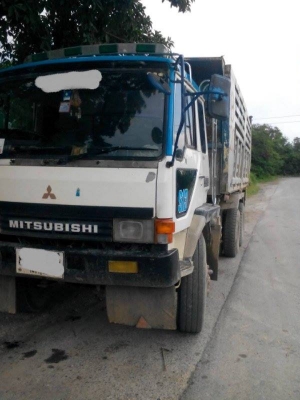 ***ขายแล้วครับขอบคุณ Truck2hand ขาย10ล้อ2เพลาดั้ม"หลงโบ"MITSU FN527M-TF6931 ซีเรียลสูง เครื่อง6D17 โบ 220แรง (ลงเล่ม)เกียร์เดิม10สปีด เครื่องดี แรงดี ช่วงล่างเบรคใหญ่ เพลาบุ๋ม คัสซีดี ไม่ปะไม่ดาม กระบะดั้มเหล็ก KAC สภาพดี พื้นดี ข้างดีมีโป่งนิดห ***ขายแล้วครับขอบคุณ Truck2hand ขาย10ล้อ2เพลาดั้ม"หลงโบ"MITSU FN527M-TF6931 ซีเรียลสูง เครื่อง6D17 โบ 220แรง (ลงเล่ม)เกียร์เดิม10สปีด เครื่องดี แรงดี ช่วงล่างเบรคใหญ่ เพลาบุ๋ม คัสซีดี ไม่ปะไม่ดาม กระบะดั้มเหล็ก KAC สภาพดี พื้นดี ข้างดีมีโป่งนิดห