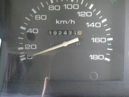 ขาย Nissan Big M ฝาแดง Van โรงงาน พวงมาลัยพาวเวอร์ Max (แอร์ แบตเตอรี่ เบรค ใหม่)ราคา 98,000 บาท