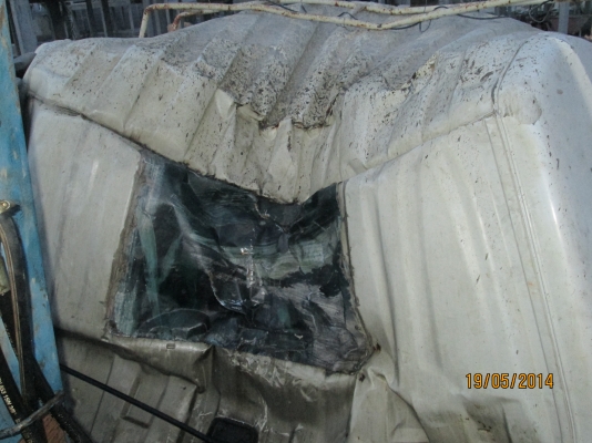 HINO-FB4J-เครื่องJO5C.ปะกอบ.ทานาโด้ท้องV3.7ตัน5ปลอก4ชัก.อุบัติเหตุระหว่างการทำงาน.ขายตามสภาพครับ-