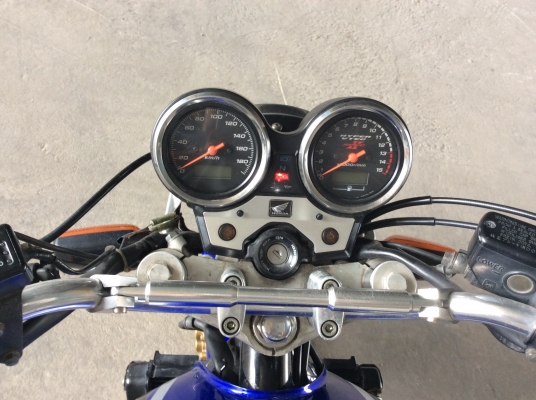 ด่วนCb400 tec2 อินวอย  สพม ลดได้เยอ