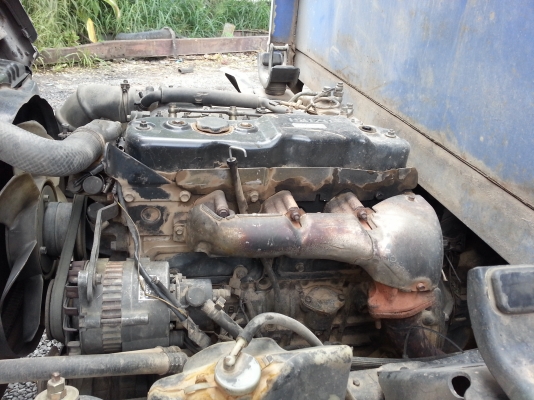 NPR  110 เครื่อง 4BD  Fหน้าFหลัง ภาษีเต็มเอกสารพร้อมโอน เครื่องดี คันชีสวย