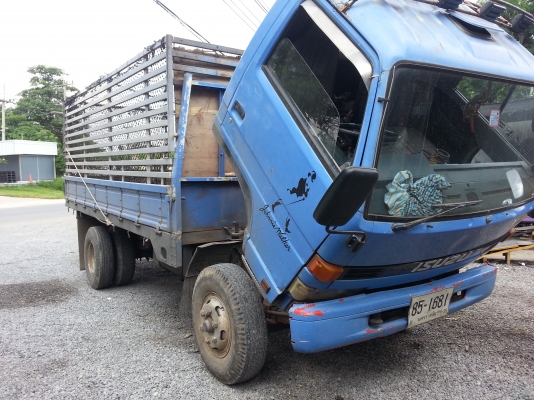 NPR  110 เครื่อง 4BD  Fหน้าFหลัง ภาษีเต็มเอกสารพร้อมโอน เครื่องดี คันชีสวย