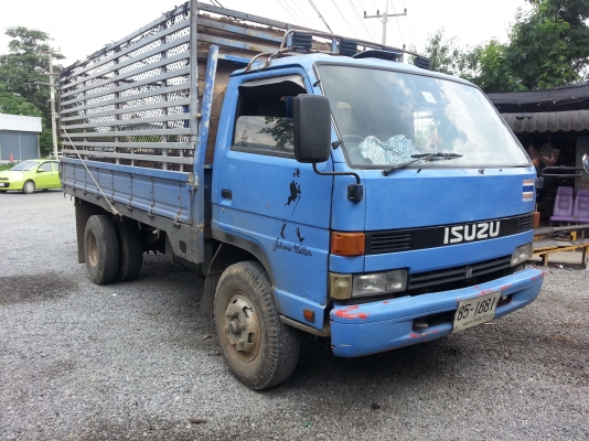 NPR  110 เครื่อง 4BD  Fหน้าFหลัง ภาษีเต็มเอกสารพร้อมโอน เครื่องดี คันชีสวย