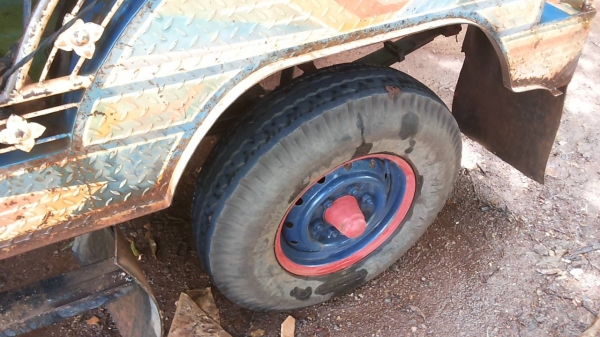 ***ขายแล้วครับขอบคุณ Truck2hand ขายแต๋น4ล้อช่วงล่างใหญ่สภาพสวยๆ เครื่องKUBOTA ET11 แรง เครื่องดีสตาร์ทติดง่าย มีเครื่องเสียงเพราะๆ ช่วงล่างคัสซีเหล็กรางหน้า5 คานหน้าตรง เฟืองท้ายเพลาลอยโตโยต้า สโลวจิ๊ปฟอร์ด คัสซีสวยไม่ปะไม่ดาม พ.ธรรมดา กระบะพื้นไม้คอกไม้ส