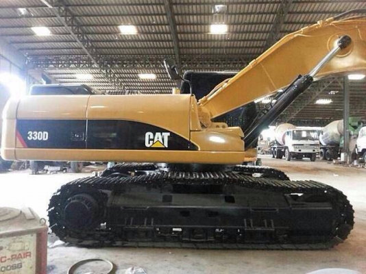 CAT330D
