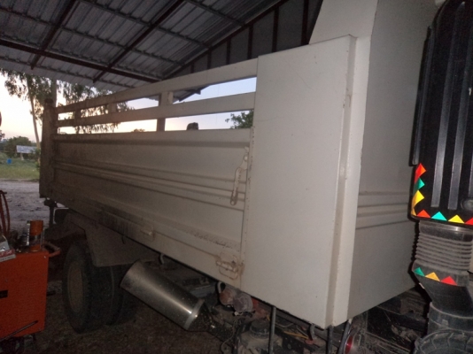 ขายรถบรรทุกดิน 6 ล้อ HINO MEGA FC 150 HP TURBO ปี 50 สวยครับ