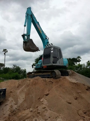 ขายแบ็คโค โกเบโก้ 100- 5 super เอกสานเล่มทะเบียน มือเดียวออกห้าง